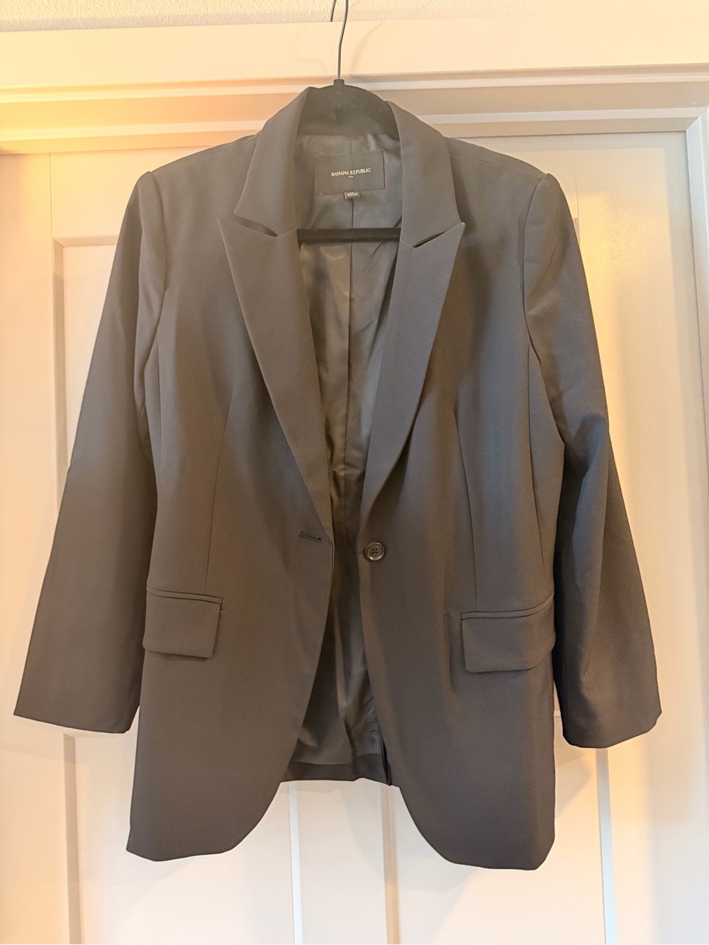 Banana Republic Women's Black Single-Button Blazer